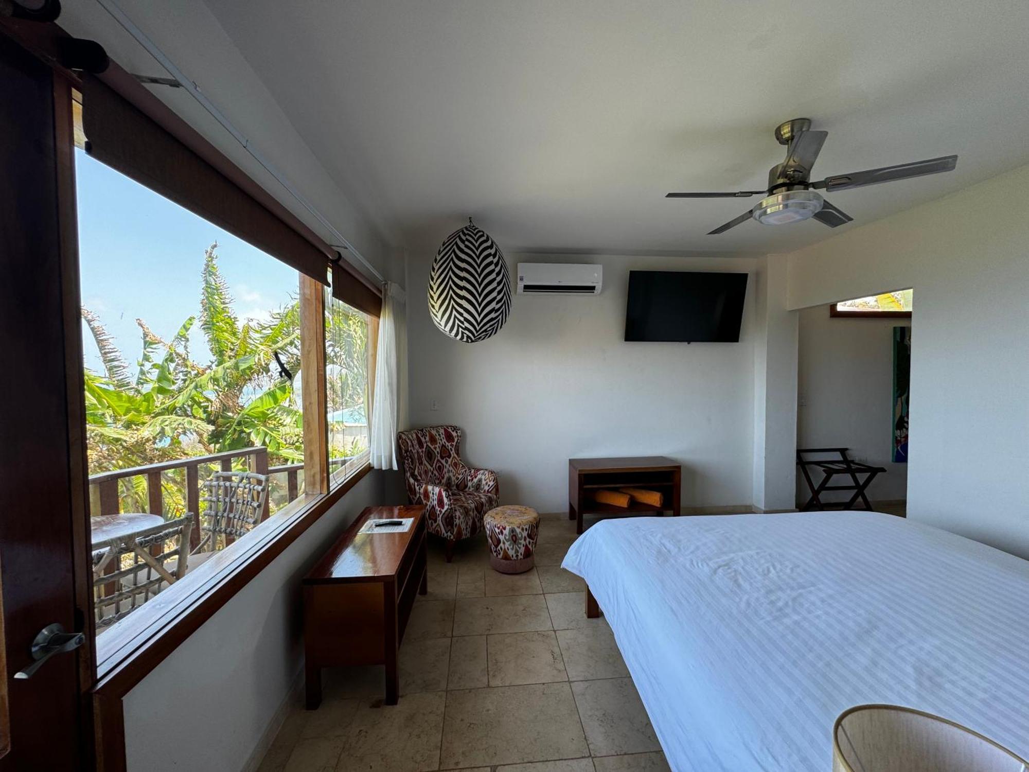 Ciel Y Miel Hotel โกลอน ภายนอก รูปภาพ